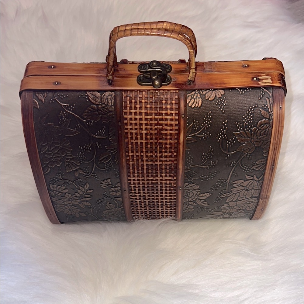 Vintage Wooden hard-case Basket Purse with bamboo handles